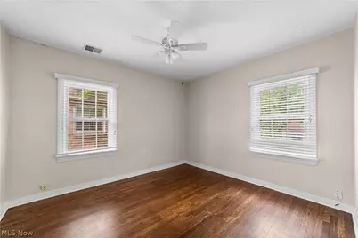 19619 Winslow Road, Huber Heights, OH 44122 - Photo 30