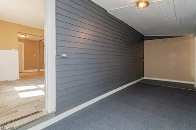 3439 W 65th Street, Loveland, OH 44102 - Photo 2