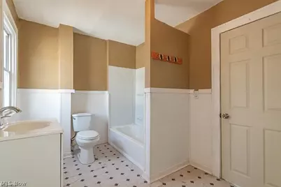 3439 W 65th Street, Loveland, OH 44102 - Photo 12