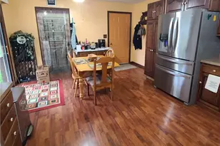 171 Pyle Pl, Adena, OH 43901 - Photo 4