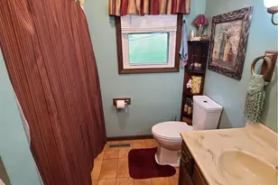 171 Pyle Pl, Adena, OH 43901 - Photo 12
