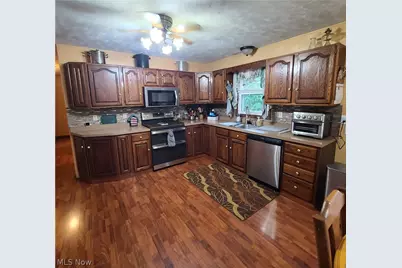 171 Pyle Place, Adena, OH 43901 - Photo 2