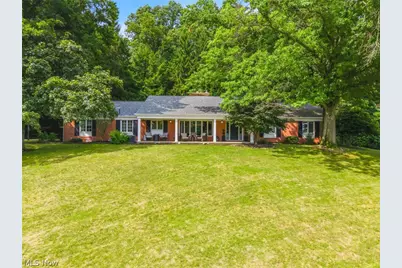 3189 Dunbarton Avenue NW, Canton, OH 44708 - Photo 1