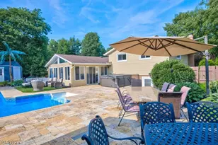 8230 Yorkshire Dr, Mentor, OH 44060 - Photo 46