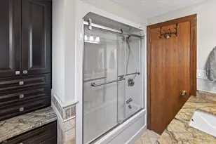 8230 Yorkshire Dr, Mentor, OH 44060 - Photo 36