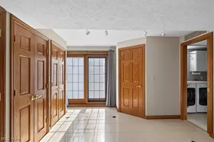 8230 Yorkshire Dr, Mentor, OH 44060 - Photo 18