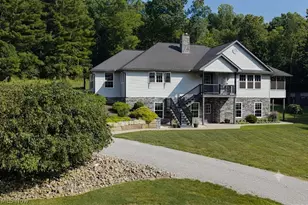 13862 Lawnfield St SW, Beach City, OH 44608 - Photo 2