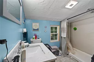 250 Plymouth Rd, Eastlake, OH 44095 - Photo 16