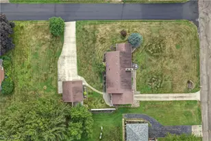 3122 Sweitzer St NW, Uniontown, OH 44685 - Photo 38