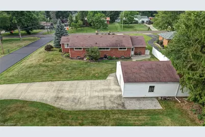 3122 Sweitzer Street NW, Uniontown, OH 44685 - Photo 36