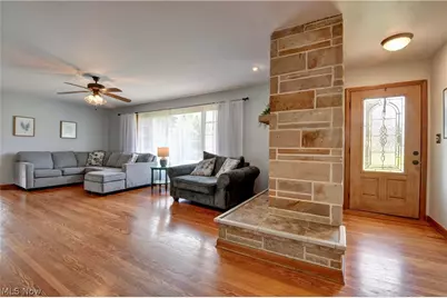 3122 Sweitzer Street NW, Uniontown, OH 44685 - Photo 10