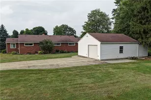 3122 Sweitzer St NW, Uniontown, OH 44685 - Photo 28