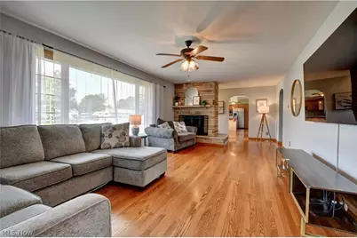 3122 Sweitzer Street NW, Uniontown, OH 44685 - Photo 12