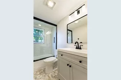 211 Fairview Avenue, Baltimore, OH 43105 - Photo 20