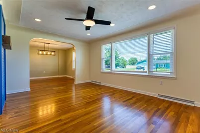 211 Fairview Avenue, Baltimore, OH 43105 - Photo 6