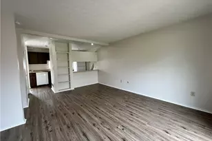 123 Orchard Dr, St Clairsville, OH 43950 - Photo 2