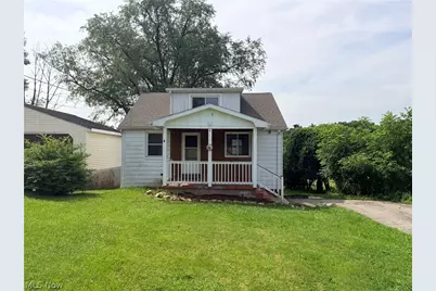 34 W Lewis Street, Struthers, OH 44471 - Photo 1