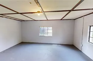 34 W Lewis St, Struthers, OH 44471 - Photo 26