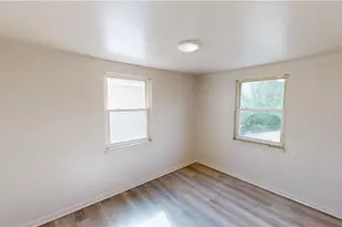 34 W Lewis St, Struthers, OH 44471 - Photo 12