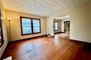 1104 Yukon Ave, Akron, OH 44320 - Photo 2