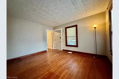 1104 Yukon Avenue, Akron, OH 44320 - Photo 8