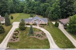 29451 Sayle Dr, Willoughby Hills, OH 44092 - Photo 32