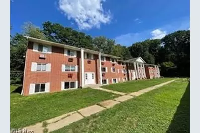 1935 Brookside Drive #206, Wooster, OH 44691 - Photo 1