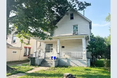 2404 9th Street SW, Canton, OH 44710 - Photo 1