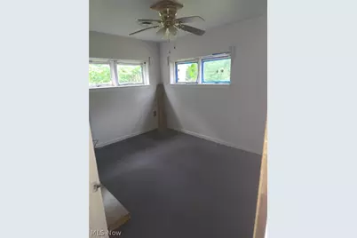 375 Bon Air Avenue, Elyria, OH 44035 - Photo 6