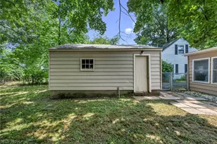 377 Morrison Ave, Cuyahoga Falls, OH 44221 - Photo 36