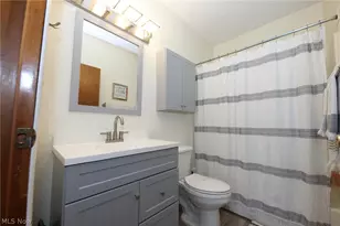 145 N 24th St, Weirton, WV 26062 - Photo 20