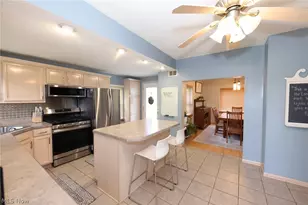 145 N 24th St, Weirton, WV 26062 - Photo 12