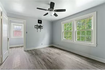 4222 Chester Drive, Youngstown, OH 44512 - Photo 6