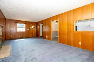 1012 Ashwood Drive, Wooster, OH 44691 - Photo 4