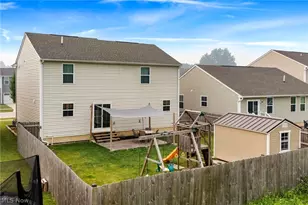 147 Springvale Dr, Amherst, OH 44001 - Photo 40