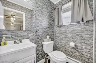 5208 Hayes Ave, Sandusky, OH 44870 - Photo 22