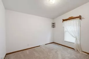 3295 Waterside Dr, Akron, OH 44319 - Photo 28