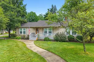 3295 Waterside Dr, Akron, OH 44319 - Photo 2