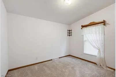 3295 Waterside Drive, Akron, OH 44319 - Photo 28