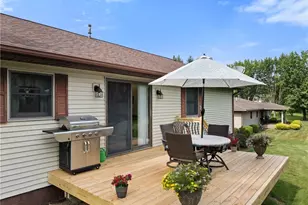 56062 Governor Dr, Bellaire, OH 43906 - Photo 32