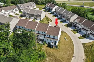 7370 Hillshire Dr, Concord Twp, OH 44077 - Photo 6