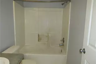 2305 E 63rd St, Loveland, OH 44104 - Photo 20