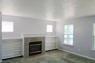 2305 E 63rd St, Loveland, OH 44104 - Photo 2