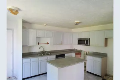 2305 E 63rd Street, Loveland, OH 44104 - Photo 10