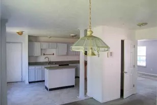 2305 E 63rd St, Loveland, OH 44104 - Photo 8
