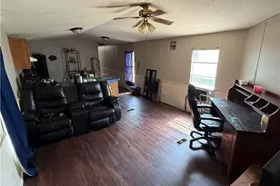 129 Harold Dr, Ashland, OH 44805 - Photo 4