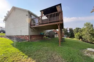 124 Orchard Dr, St Clairsville, OH 43950 - Photo 12