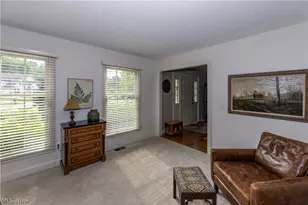 300 Lakeview Cir, Aurora, OH 44202 - Photo 8