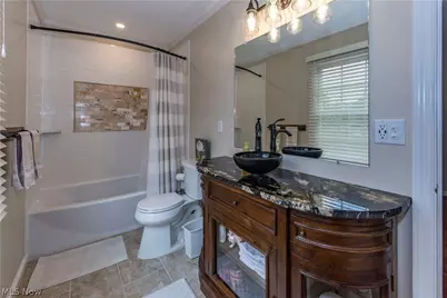 300 Lakeview Circle, Aurora, OH 44202 - Photo 32