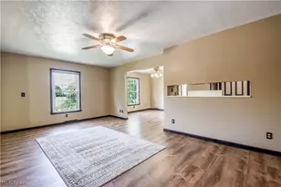 551 Heritage Square, Jefferson, OH 44047 - Photo 10